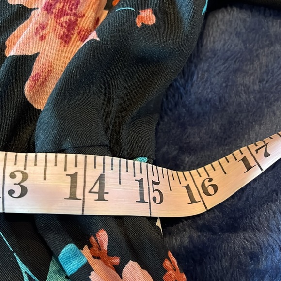 Torrid Mini Stretch Challis Aline Dress in Black and Florals Torrid size 0 US 12 - Picture 12 of 15